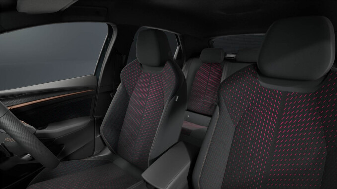 CUPRA Raval 155kW V1 52kWh 5dr Auto Electric Hatchback - Image 6